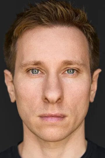 Александр Тарасов